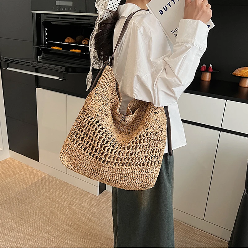 

Vintage Large Capacity Hollow Straw Tote Bag Designer Woven Women Shoulder Bags Casual Handmade Summer Beach Crossbody Bag 2025