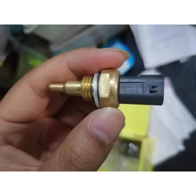 

1pc DCT300 Transmission Oil Temperature Sensor for Great Wall for Haval WEY 7