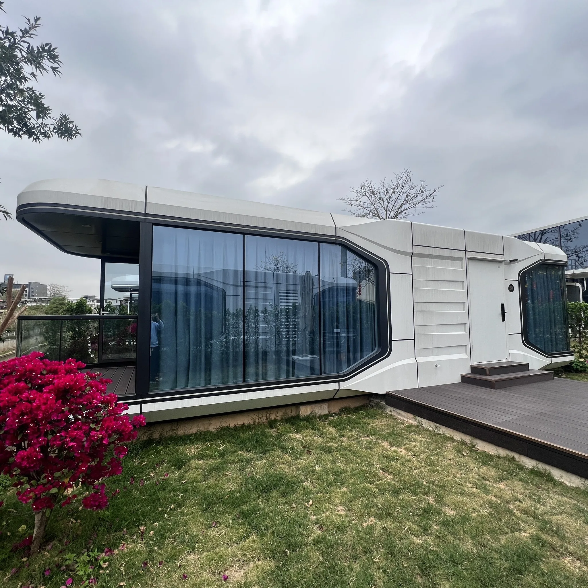 

Prefab Cabin Featuring Sliding Shoji Detachable Screens and Artisan-Forged Steel Frame Capsule Tea Houses（Inquiry Shipping Fee