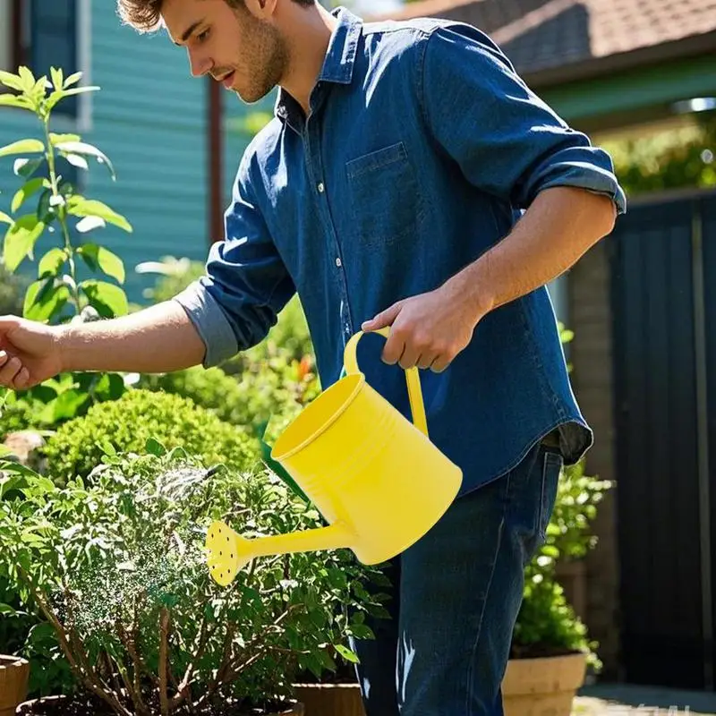 

1L Metal Watering Can Garden Flower Kettle Water Spraying Pot Flower Arrangement Bucket Metal Planter Pot For Garden Backyard