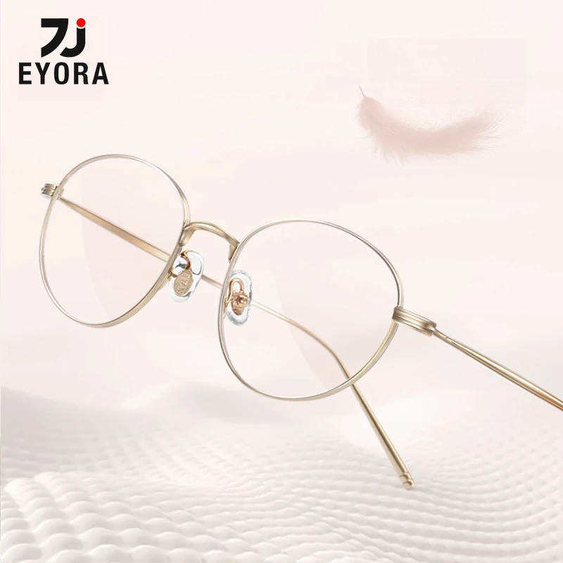 EYORA Lesebrille mit ovalem, dünnem Rand und kleinem Rahmen für Damen, Anti-Blaulicht-Brille, photochrome Brille, optische Gläser mit Sehstärke