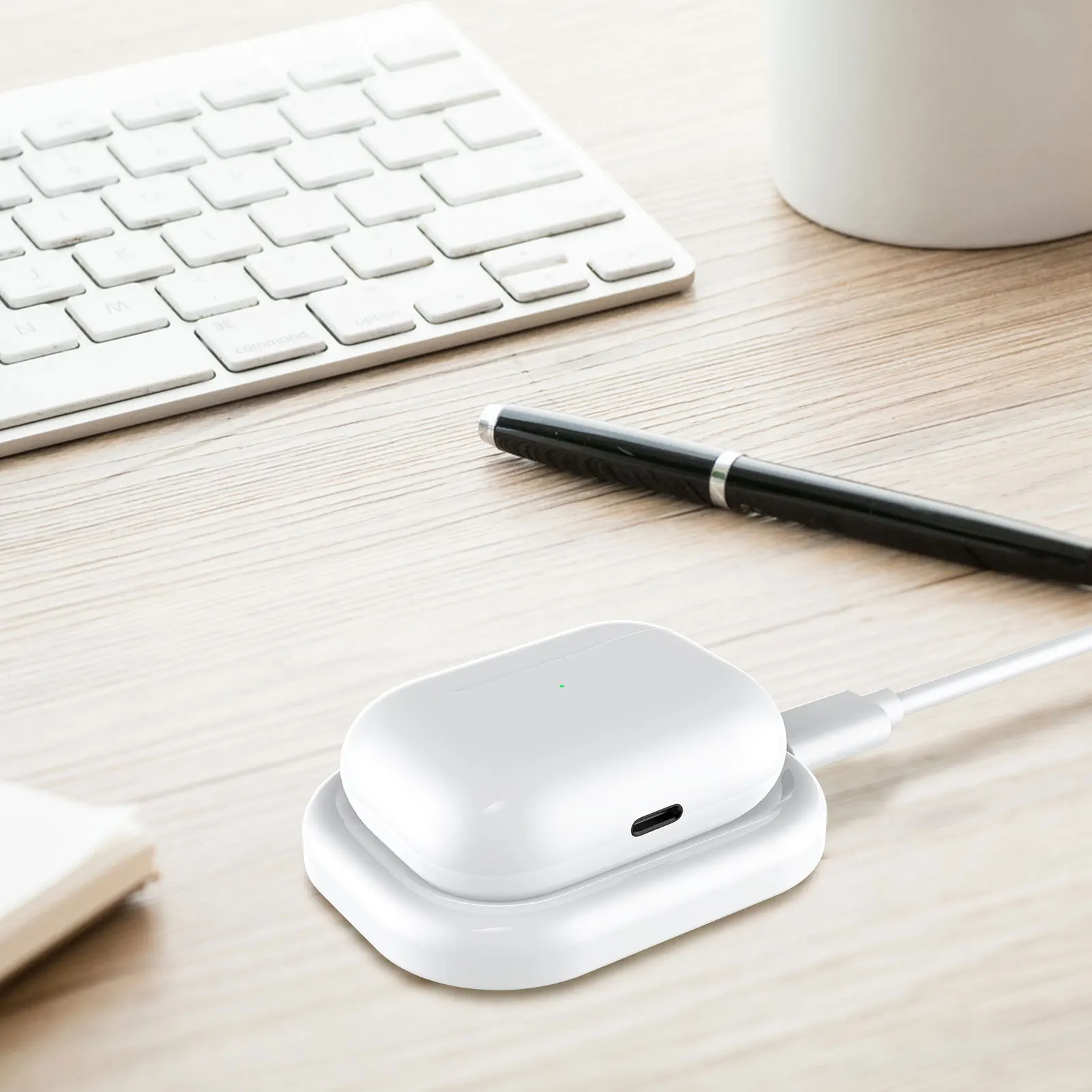 wireless Bluetooth earphone charger suitable for AirPods wireless chargers of the second and third generations