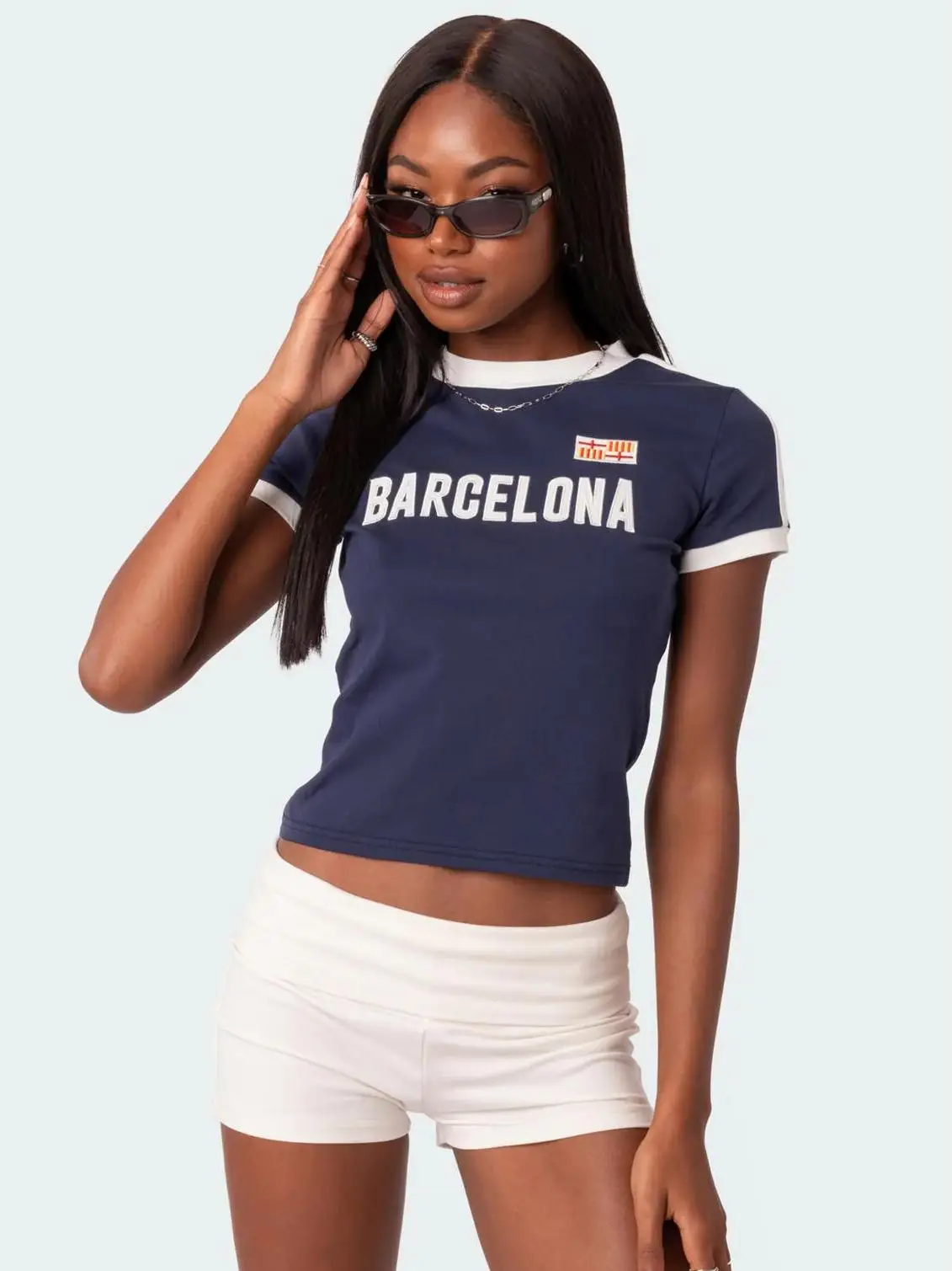 

Летняя женская футболка 2026 года, приталенная, с коротким рукавом, повседневная, спортивная, уличная, с принтом, из смесового хлопка и полиэстера, с круглым вырезом