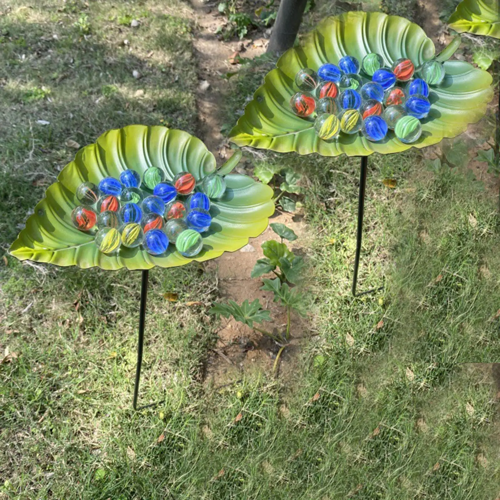 Bird Baths for Outdoors,Bird Feeder Bath,Leaf Shape Detachable Pole Birdfeeder with Metal Stake for Outdoor,Garden,Courtyard