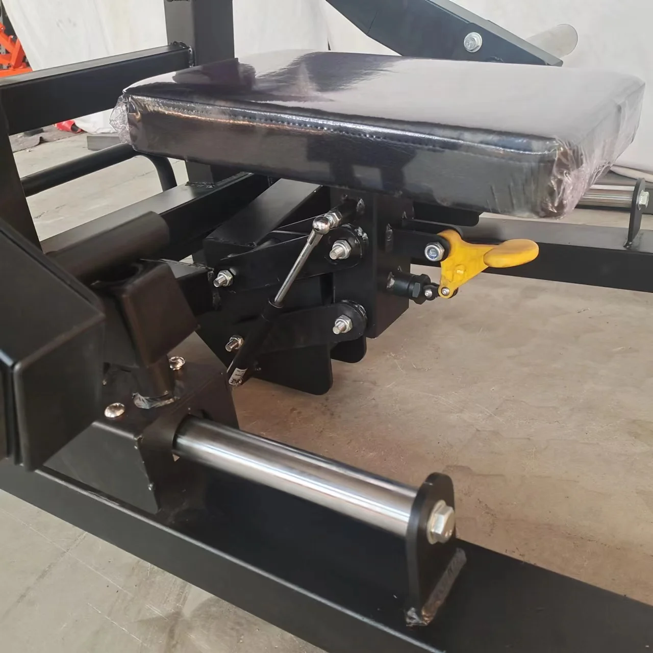 High Quality Heavy Duty Body Building Glute Builder Hip Thrust Glute Builder Machine