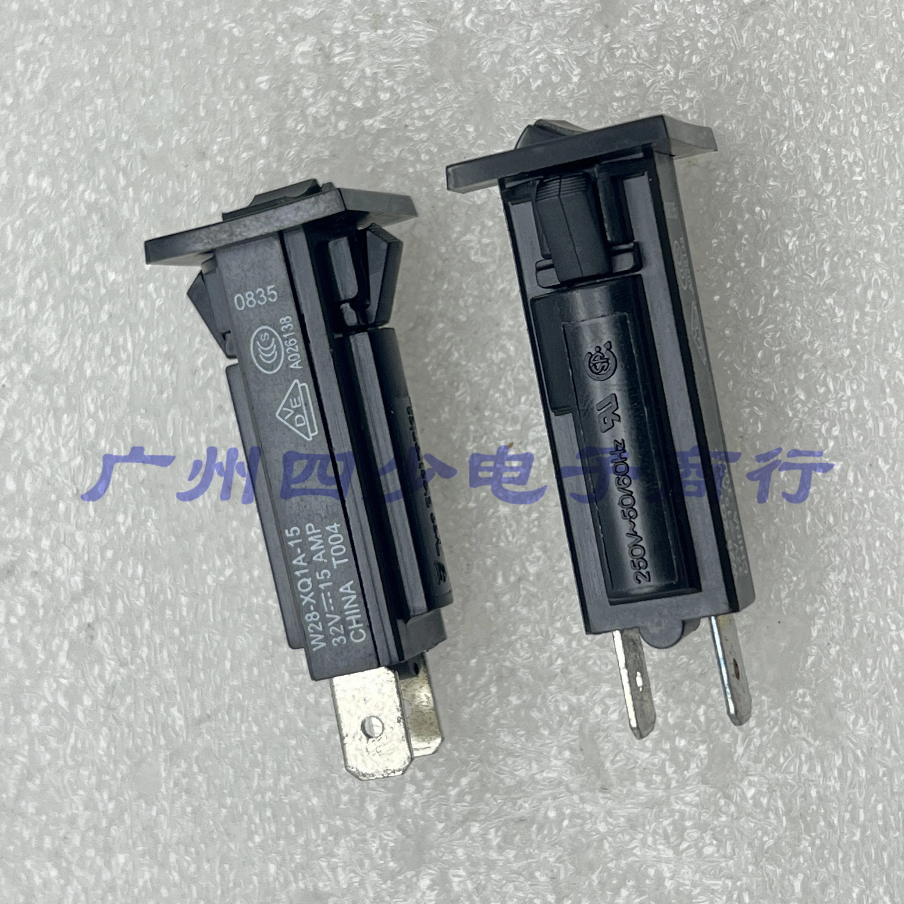 1 PCS original TE Taike W28-XQ1A-16 thermal circuit breaker switch current protection 3A