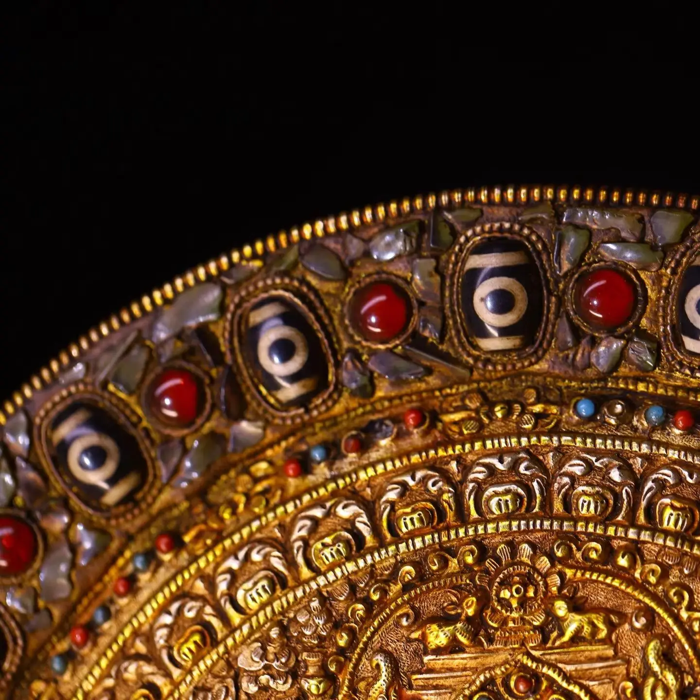 Old Tibetan Silver Gilded Filigree Mosaic Gem gZi Beads Shakyamuni Buddha Thangka Hanging Panel