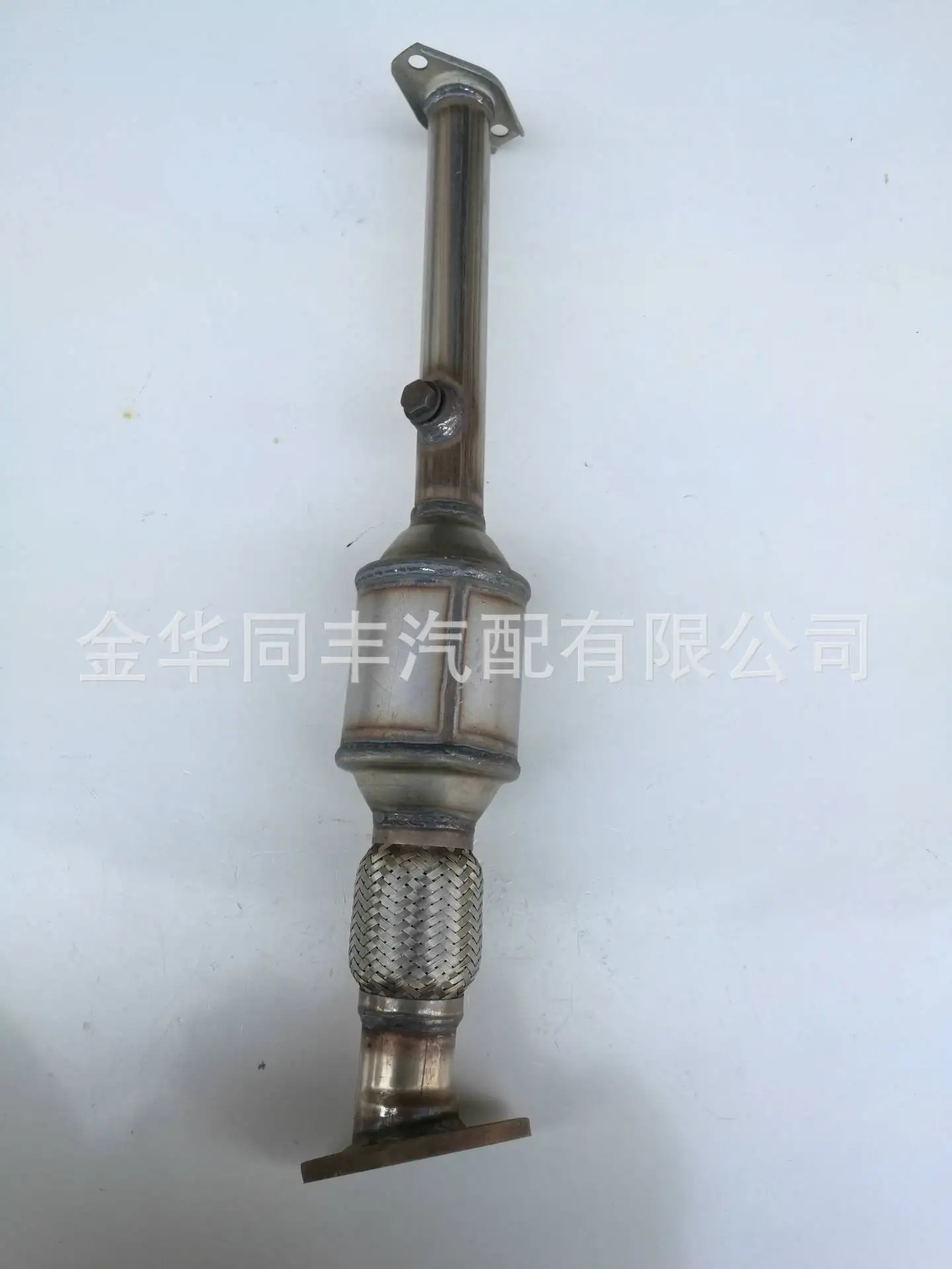 SAIC-GM-Wuling Rongguang lengthened three-way catalytic converter