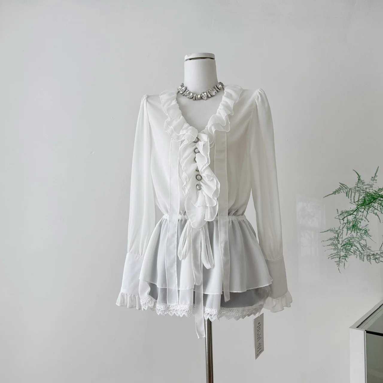 

Lin Summer Court Sle Long Sve Chiffon irt Women's Ele Floral Top Faionable Versatile Thin Polyester Fiber