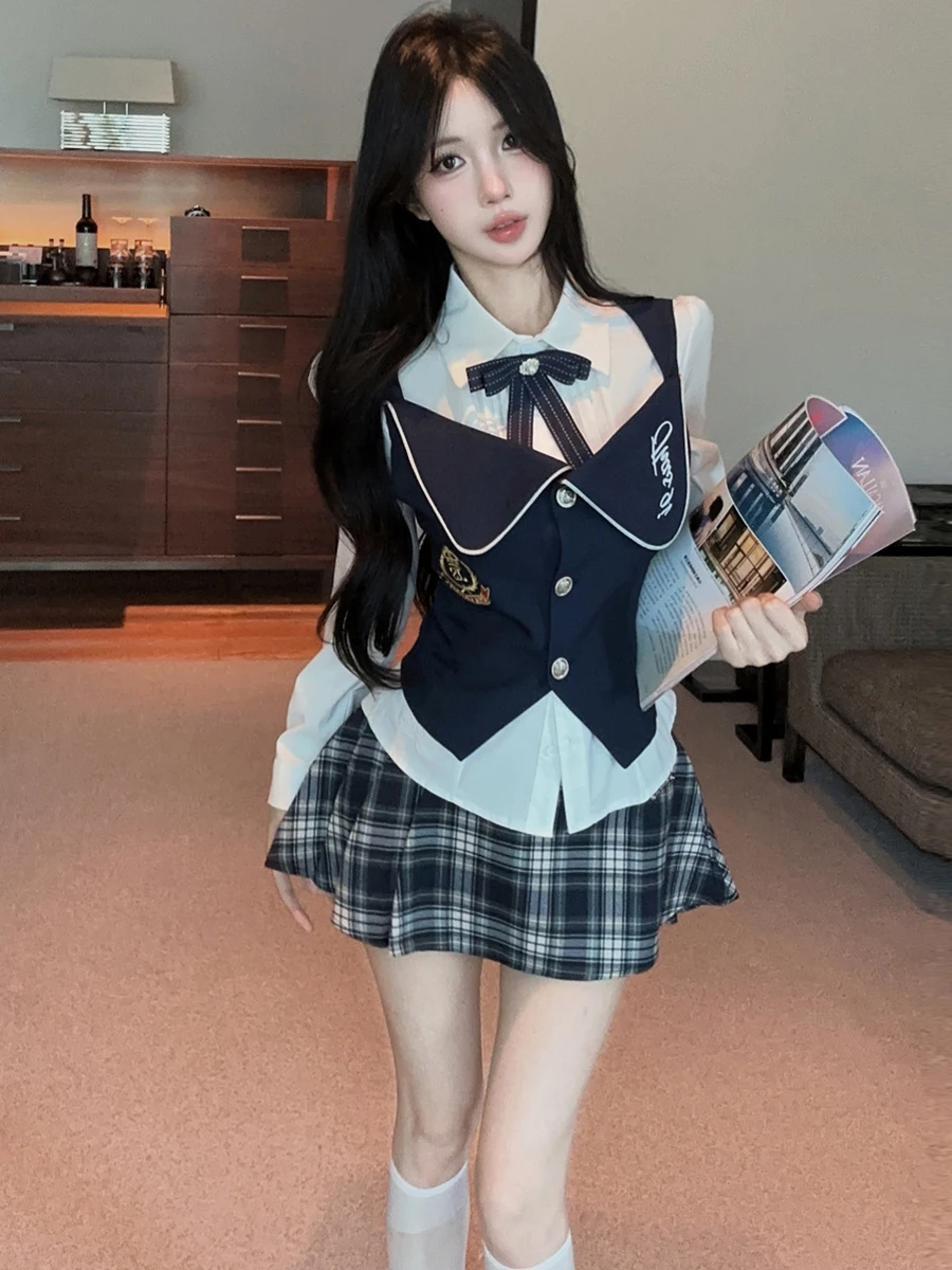 British Style College Uniform JK Uniform Set Vest Slim Long Sleeve Tie Waist Shirt Fashion Plaid  Skirt Women's Fashion