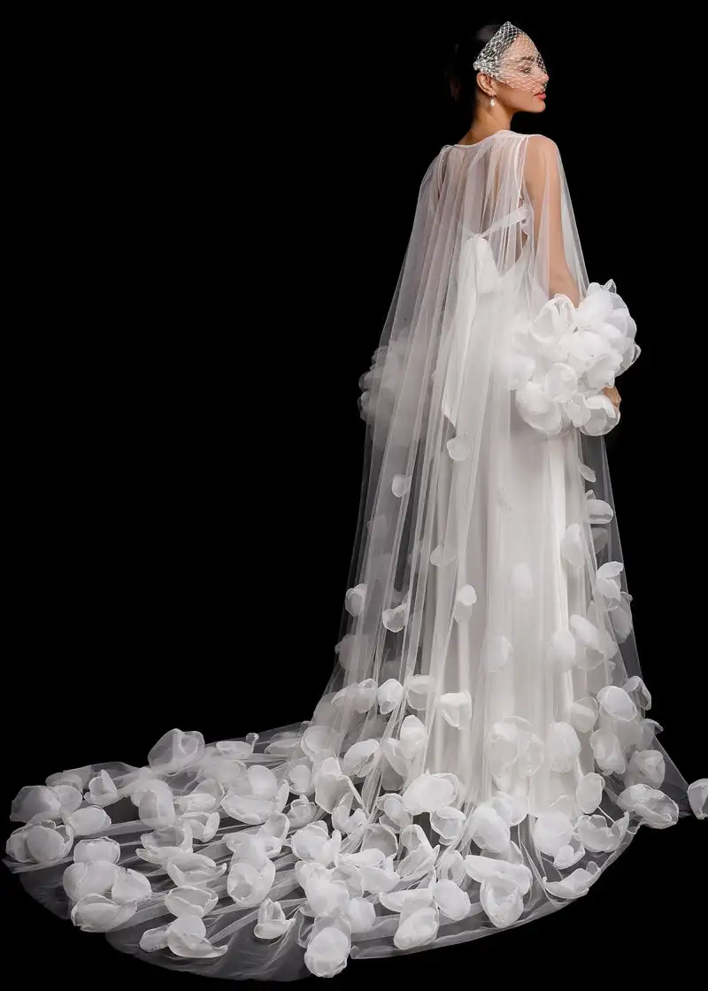 Romantic Petals Bridal Robe Sheer Blossom Tulle Bride Outfit Dress Customized Long Train Maternity Photoshoot Coat Petal Jackets