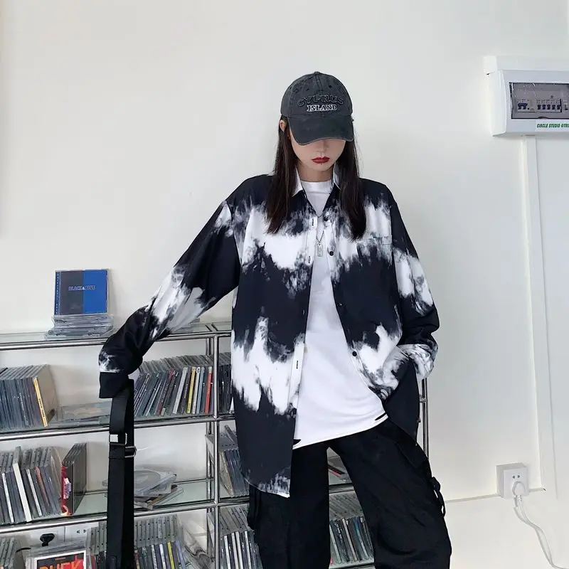 

Свободная рубашка с длинным рукавом в стиле тай-дай, корейский уличный стиль Харадзюку, темный дизайн, унисекс, повседневная модная осенняя верхняя одежда