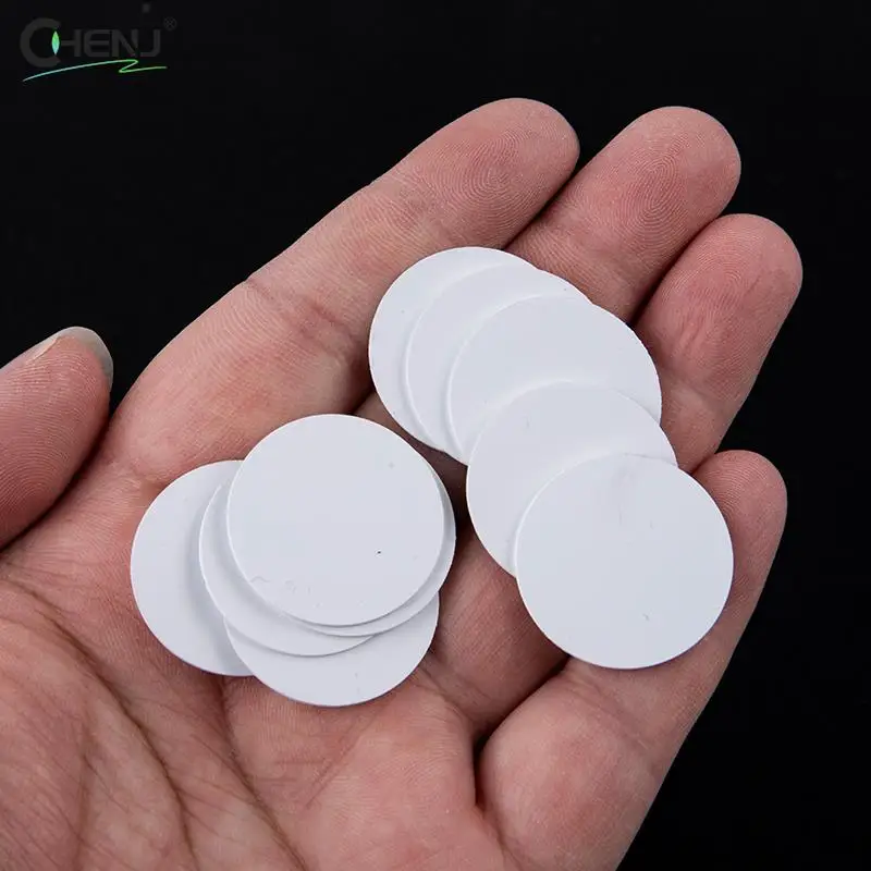 10Pcs NFC Coins NTAG215 TAG Key 13.56MHz NTAG 215 Card Label Ultralight Tags Labels 25 Mm Diameter Round