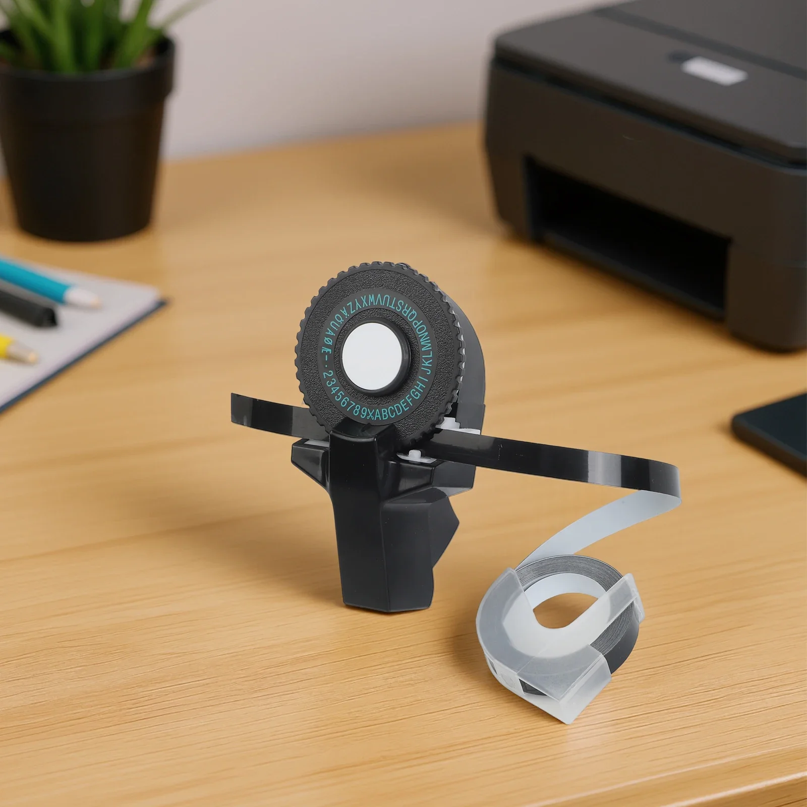 

Tape-cutting Embossing Label Maker With Tape 108*56mm Alphanumeric DIY Manual Numbers Plastic Set Kit New Tool