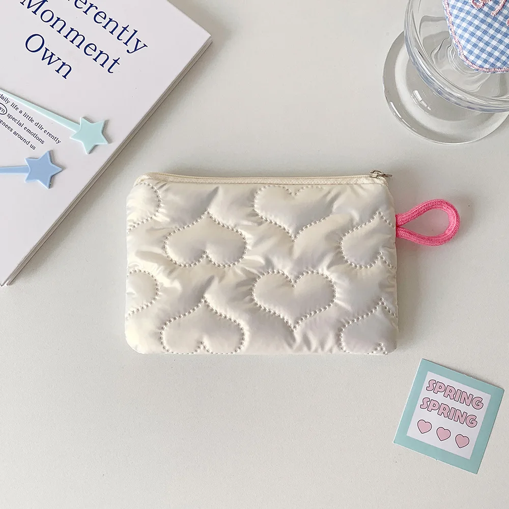 Ins Bow Silver Glossy Mini แต่งหน้ากระเป๋าผู้หญิงกระเป๋าเครื่องสําอางกระเป๋าใส่เหรียญกระเป๋าเหรียญกระเป๋าสตางค์น่ารักแบบพกพาหูฟังสายเคเบิลข้อมูลกระเป๋า