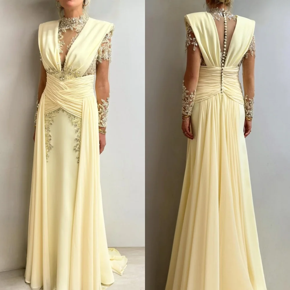 Personalizado de alta qualidade brilho chiffon strass botão em linha reta gola alta vestidos longos sob medida vestidos de ocasião intrincados