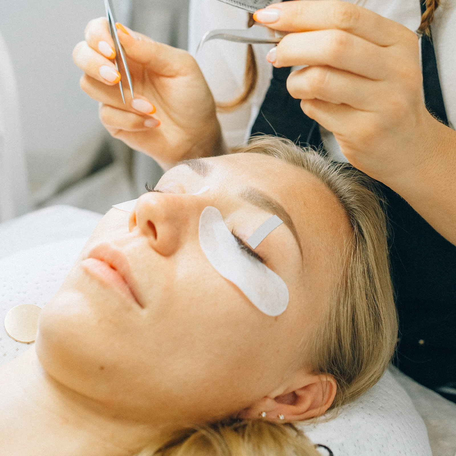 

10 Rolls Eyelash Tapes 4mm White Salon Strips Lash Extension Tools Isolation Patches Low Allergy Peeling Comfortable