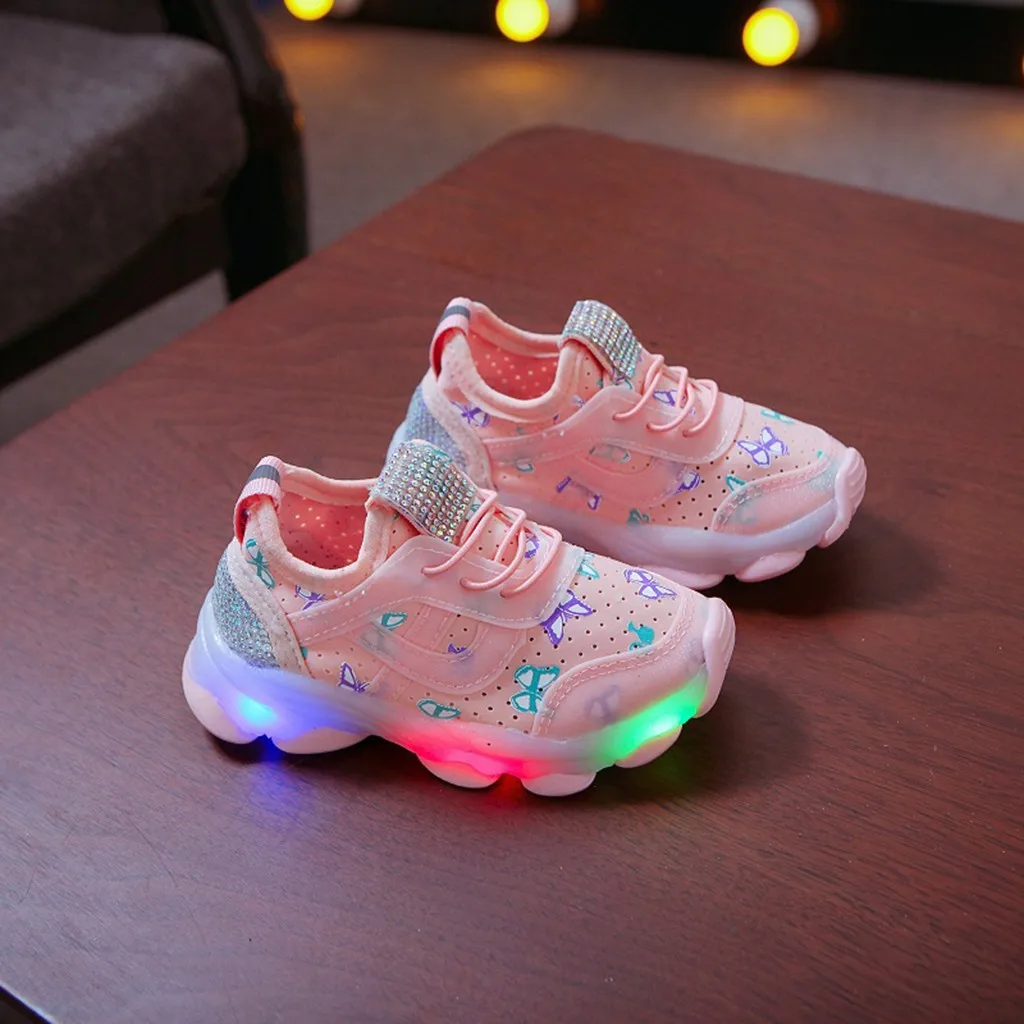 Lente Herfst Mode Lichtgevende Kinderen Led Sneakers Voor Meisjes 2024 Nieuwe Peuter Casual Diamanten Prinses Vlinder Sneakers