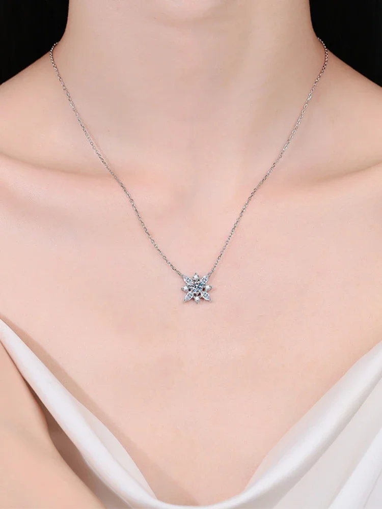 Moissanite Sterling 925 Silver Dainty Necklaces Snowflake Pendant Necklace GRA Certified