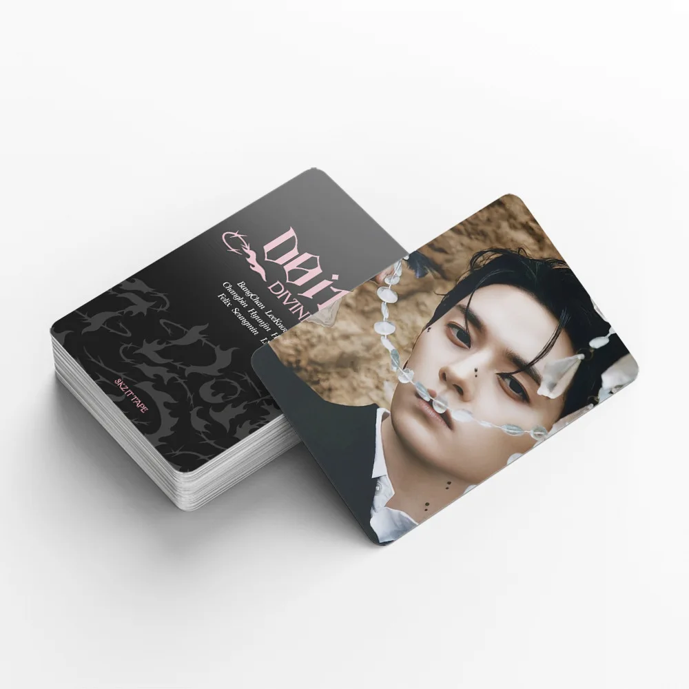 Nouveau 92 pièces STRAYKIDS Album DO IT carte Laser Felix HyunJin célébrité Photo autocollants prenant en charge LOMO carte cadeau