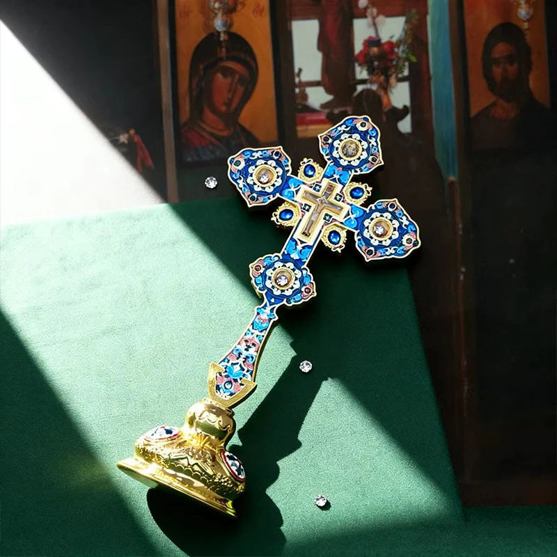 Luxury Orthodox Christian Gift Gold-Plated Green Cloisonne Standing Cross Church-Grade Altar Crucifix for Spiritual Home Decor