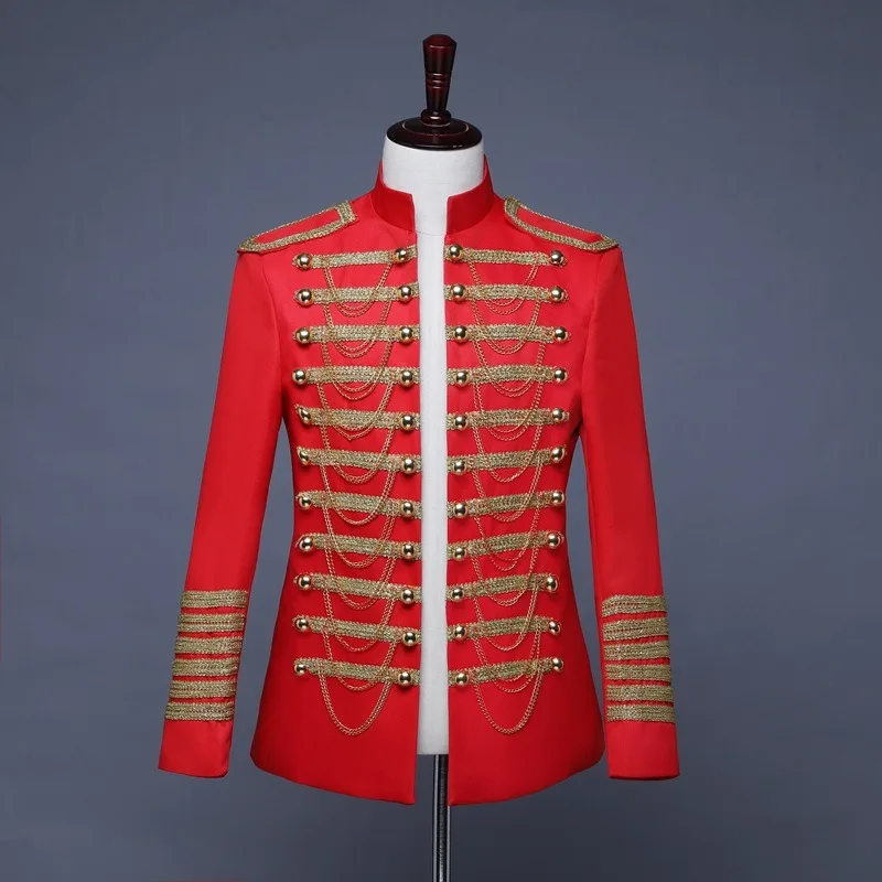 السترة الرجال ازياء موحدة ملهى ليلي DJ الأسود والأحمر المحكمة الأوروبية شهم الزي العسكري بار زي للعرض