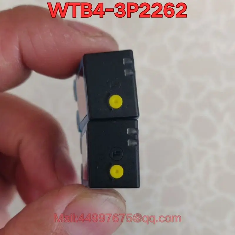 Second-hand WTB4-3P2262 sensor function test is normal Latest Prices as of July 2026