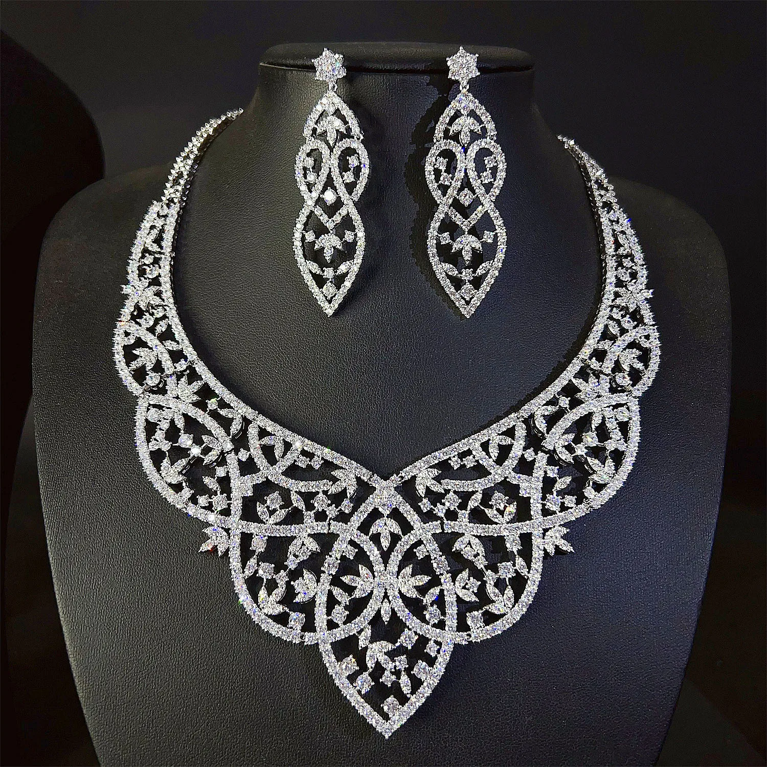 HIBRIDE New Vintage Palace Style Floral Delicate Necklace Earrings 2 Pcs Jewellery Set Saudi Women Party Gift Prom Bride S-752