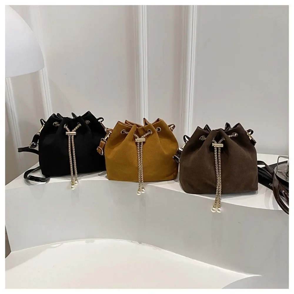 Portable Large Capacity Crossbody Bags Solid Color Faux Suede Women's Handbags Adjustable Strap Drawstring Shoulder Bag Women