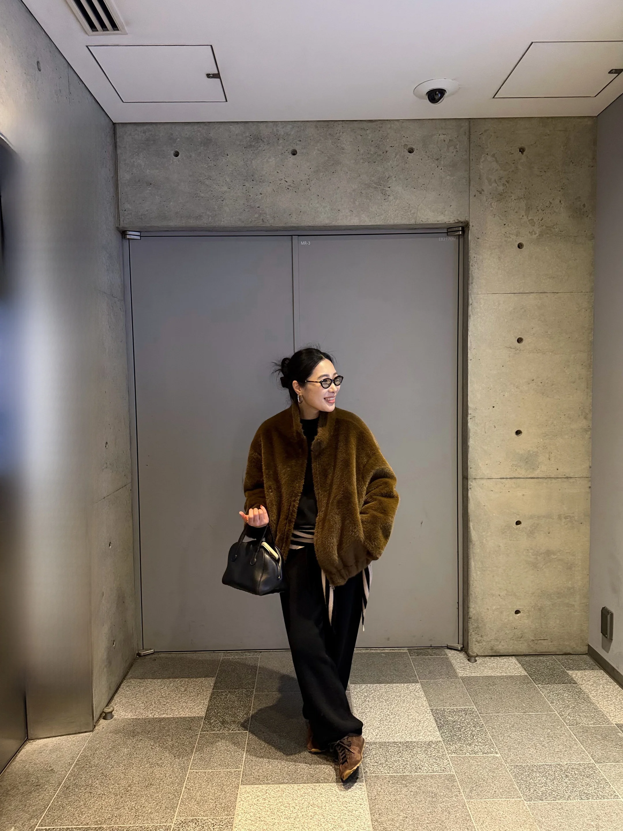 

Elielim Women's Fur Coat Zipper Collar Mid-Length Casual Sle Warmth Daily Wear Eco-Friendly Long Sve Stand Fit