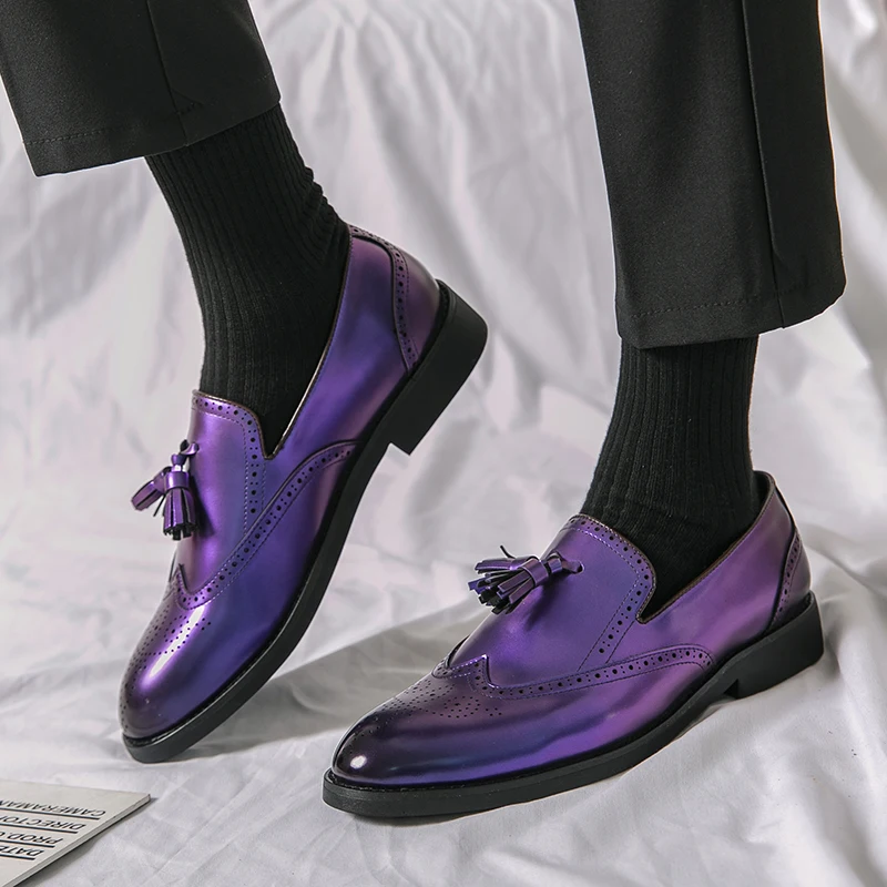 Hot Sale Fashion Purple Formal Dress Shoes Men Luxury Leather Brogue Shoes Men Designer Tassel Loafers Men Party Wedding Shoes