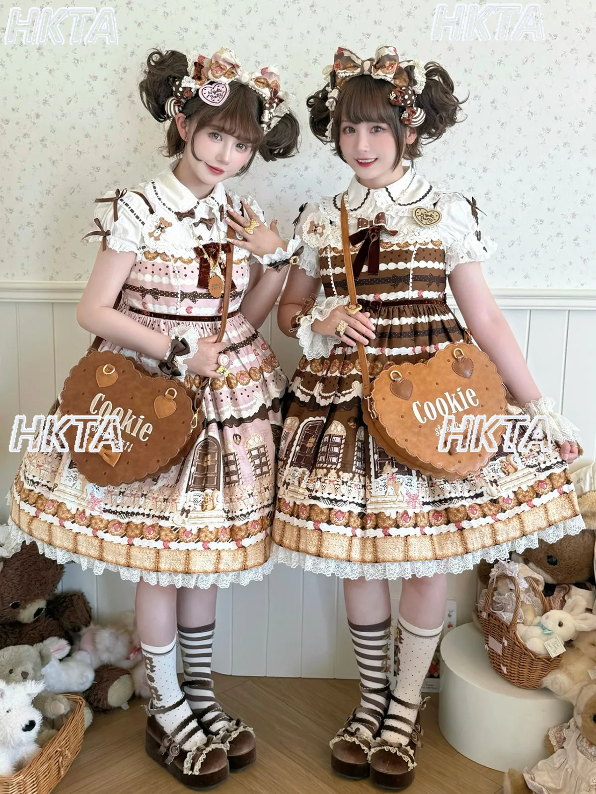 

Cute Cartoon Letter Embroidered Bow Love Lolita Diagonal Span Bag Spring Retro Sweet Large Capacity Zipper Bags Backpacks Women