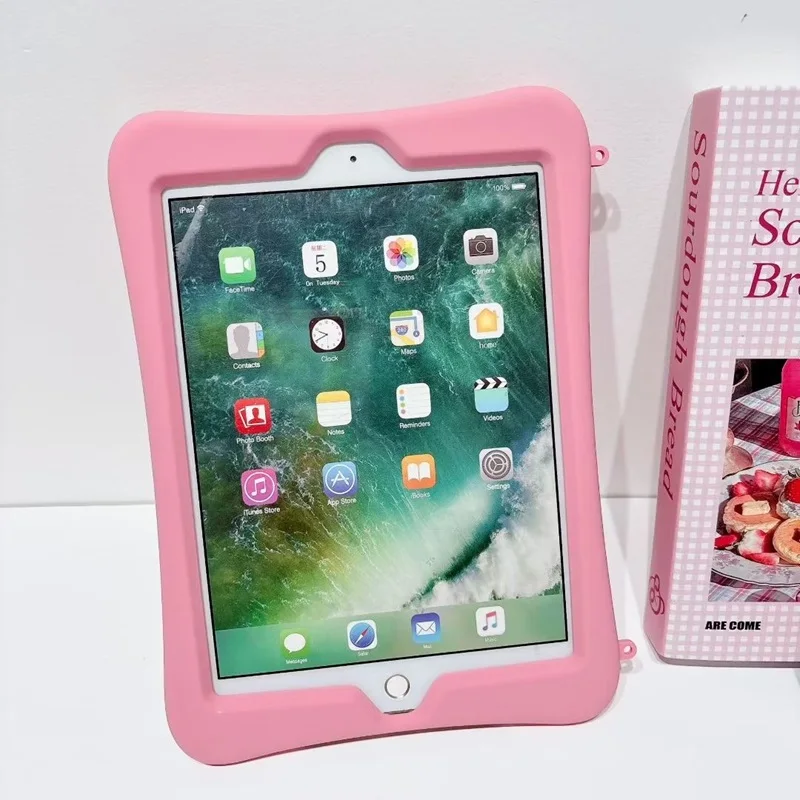 3D Lipstick Make-up Silicone Case For IPad 11th 11 10th GEN air 4 5 10.9 pro 11 9.7 10.2 Portable Lip Gloss Tablet Cover