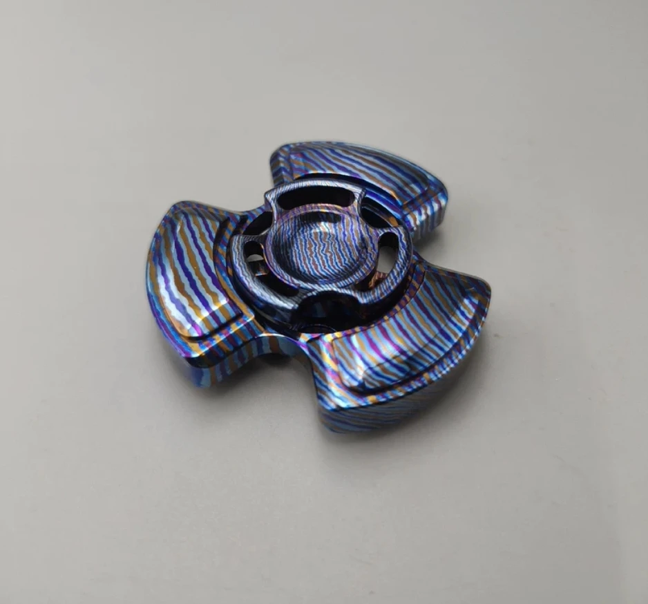 Brinquedo usado de descompressão EDC QEDC Source XL timascus spinner fidget