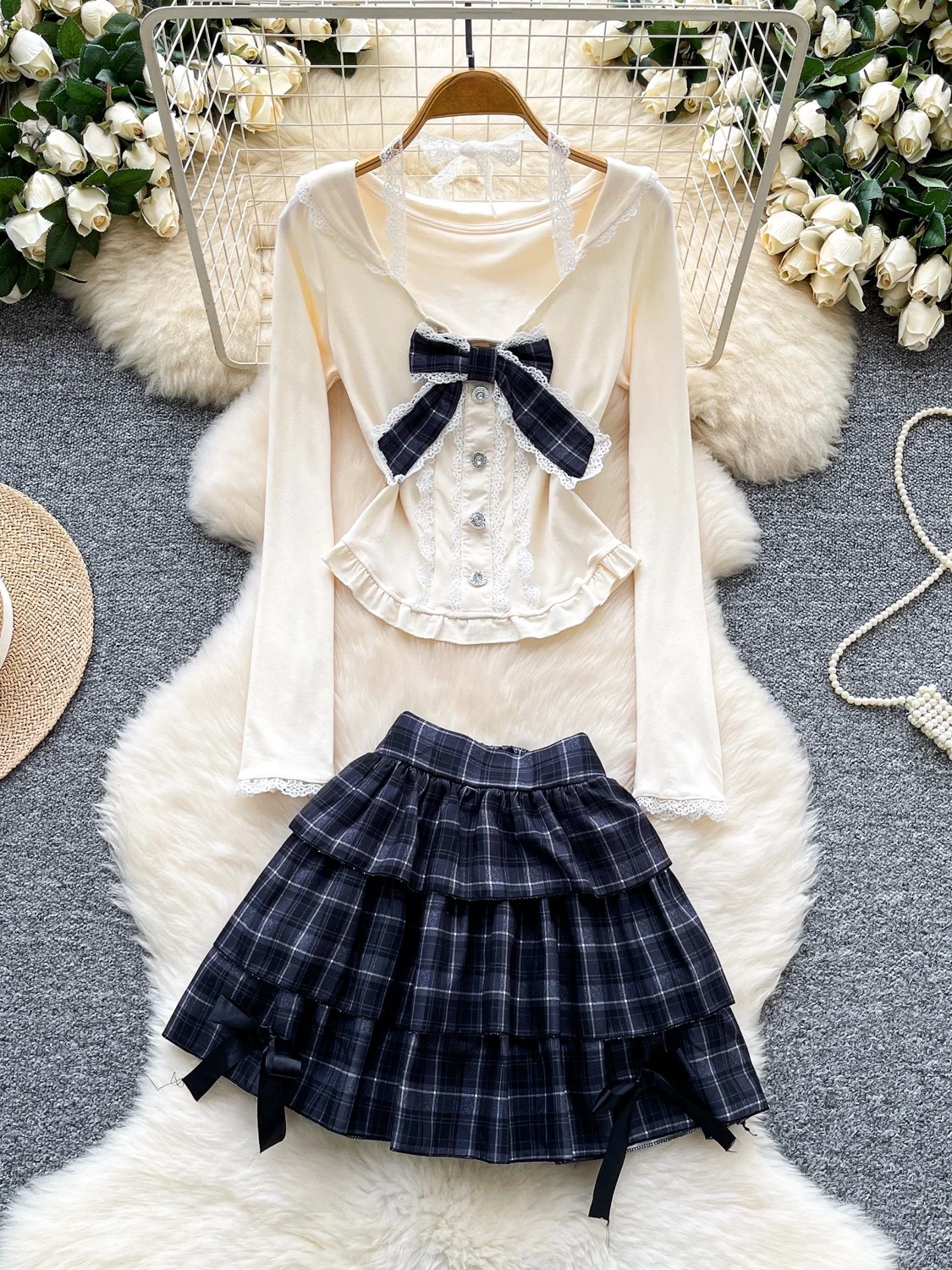 

Pure Desire Spicy Girl Ne Hanging Strap Long Sve Knot Slim Fit Top High Waist Plaid Lace f Skirt Two Piece Set