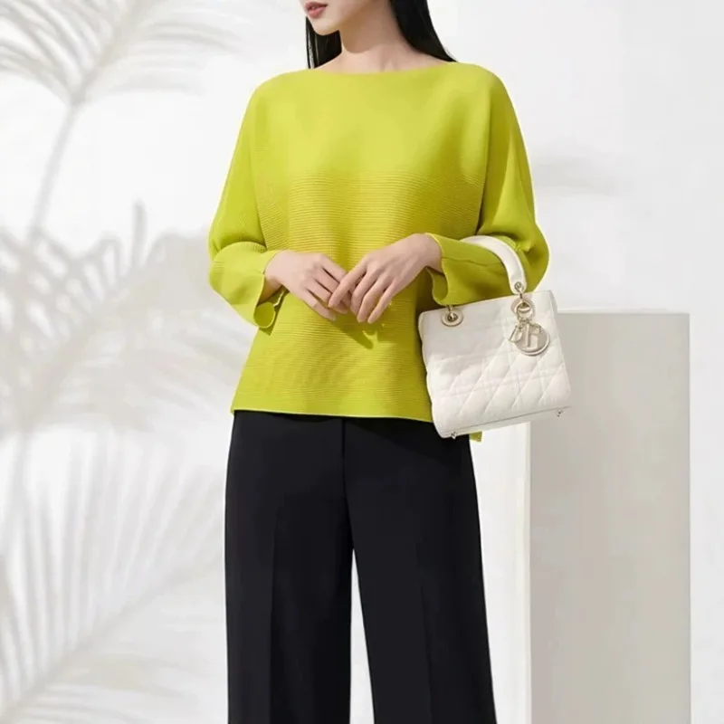 Pleated T-Shirt Women 2026 Autumn New Batwing Bouncy T-Shirt Versatile Loose Elastic Slimming Nine-Quarter Sleeve Pullover Top