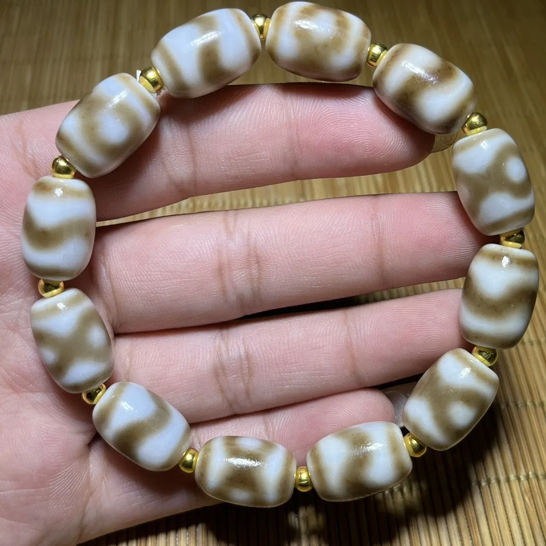 Tibetan White Agate Tancheng Three Eyed Tiger Tooth Bucket Celestial Bead Bracelet Buddha Duobao String Necklace Bead Accessorie