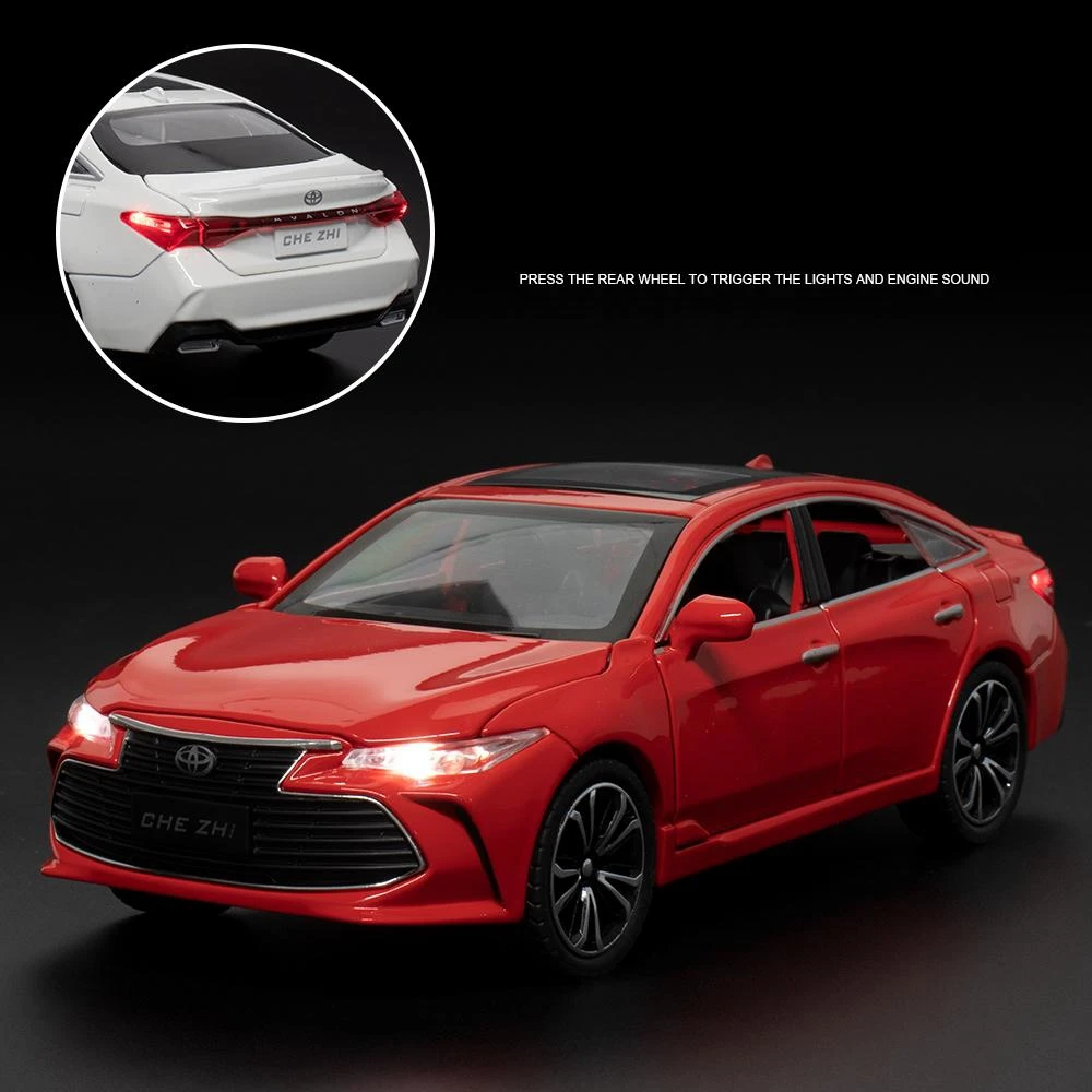 1/24 TOYOTA Avalon Toy Car For Children Diecast Metal Model Miniature Sound Light Doors Openable Collection Gift For Kids