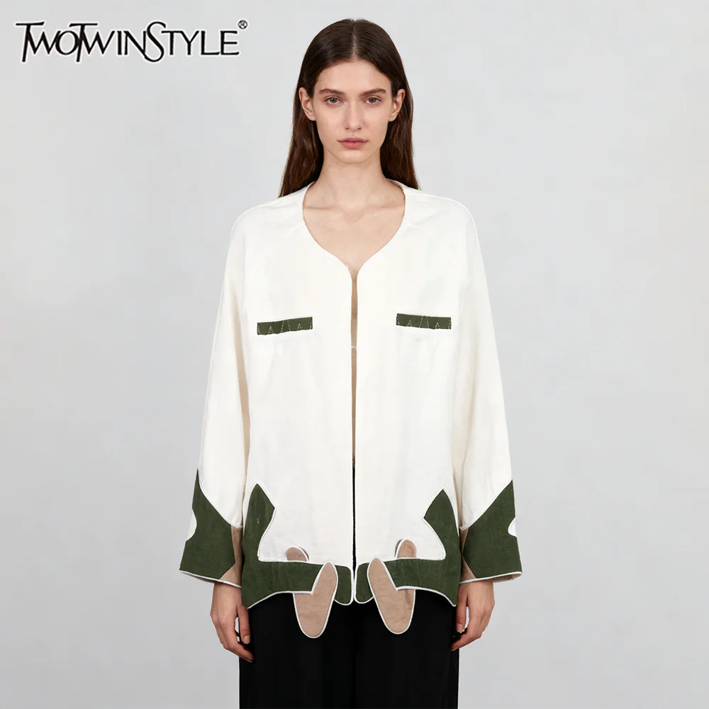 

TWOTWINSTYLE Hit Color Loose Spliced Patch Designs Casual Jackets for Women Round Neck Long Sleeves Basics Jacket Female Clothes