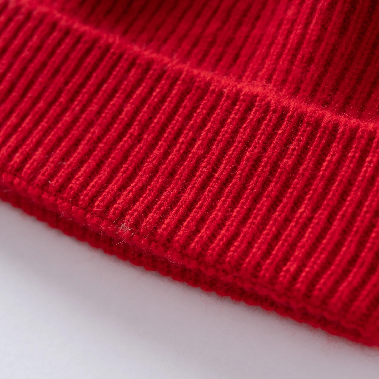 Hochwertige Kaschmir-Herbst-Winter-Baby-Mützen für Kinder, gerippte, umgeschlagene, gestrickte, weiche, warme, nahtlose Beanies für Jungen und Mädchen. – Detail 15