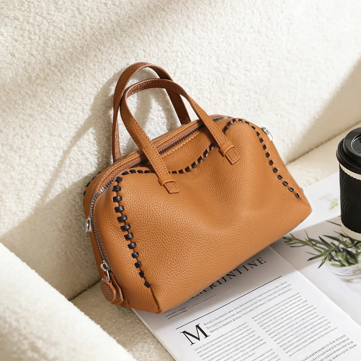 

100% Genuine Leather Classic Vintage Diaper Bag High-End Paris Messenger Bag For Mums Party Everyday