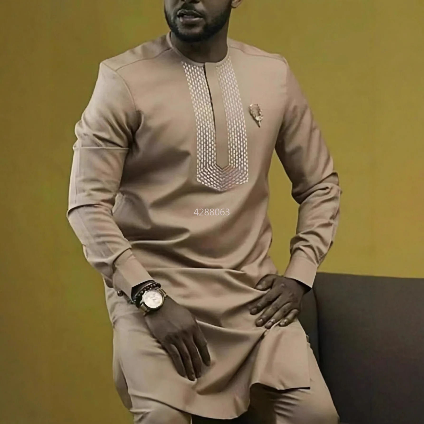 

S-2XL Dashiki African Clothes for Men Autumn Fashion African Long Sleeve O-neck Polyester Top Pant Matching Sets Africa Clothing