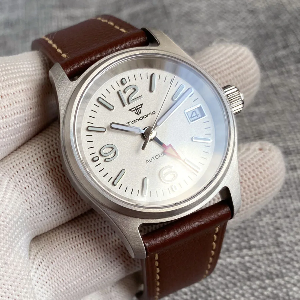 Orologio pilota in titanio da 36 mm quadrante blu/bianco/nero NH34A GMT Orologio retrò tendenza orologio da uomo e da donna lancette con freccia rossa