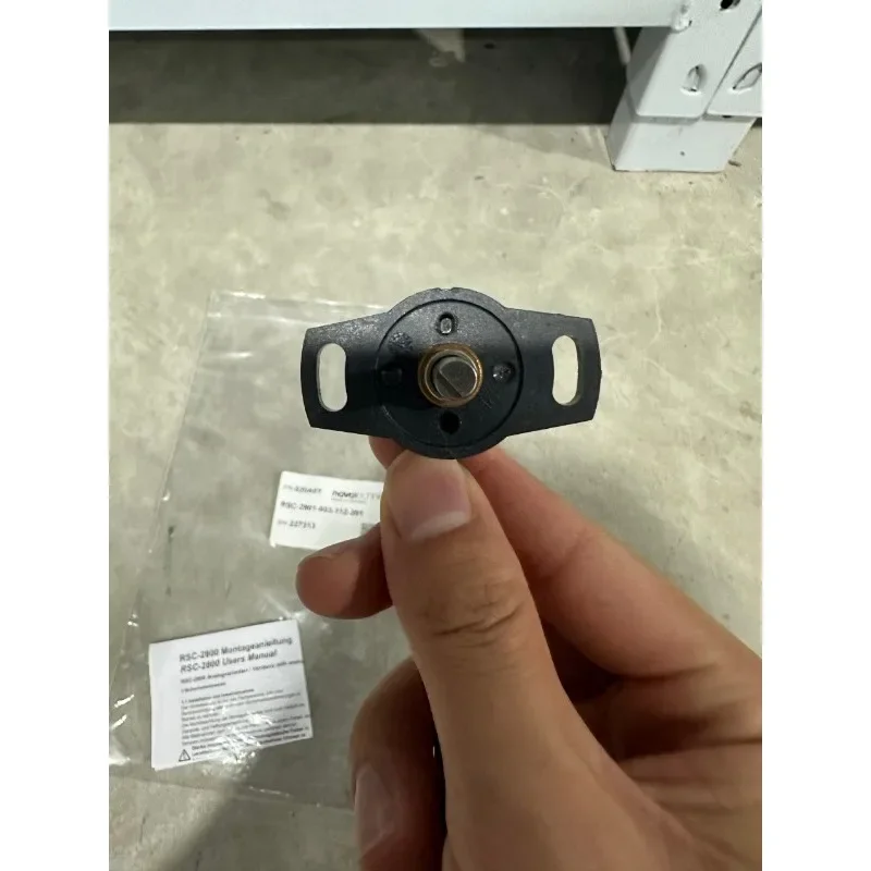 New NOVOTECHNIK/NOVOTEK Sensor RSC2801-603-112-201 1PCS