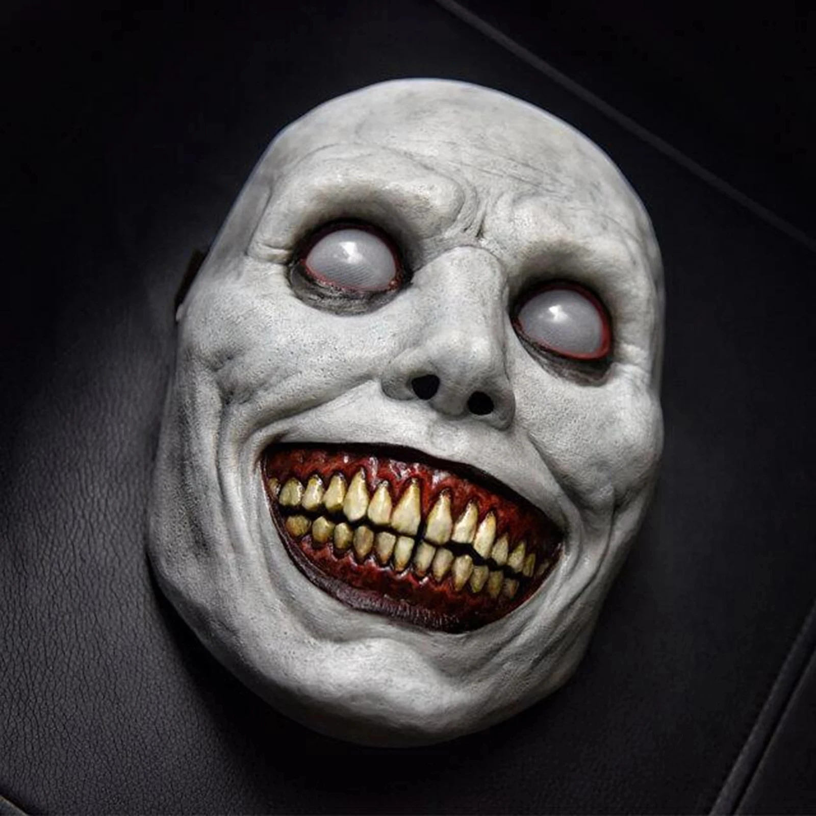 

Reepy Halloween Zombie Mask Smiling Demons The Evil Cosplay Props Scarry Mask Realistic Masquerade Mask Ghost Scary Mask