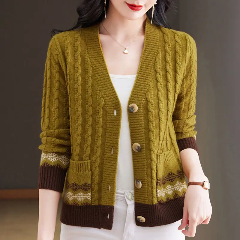 Knits Spring and Autumn New V-neck Sweater Coat Loose Wear Versatile Fried Dough Twists Knit Underlay Cardigan