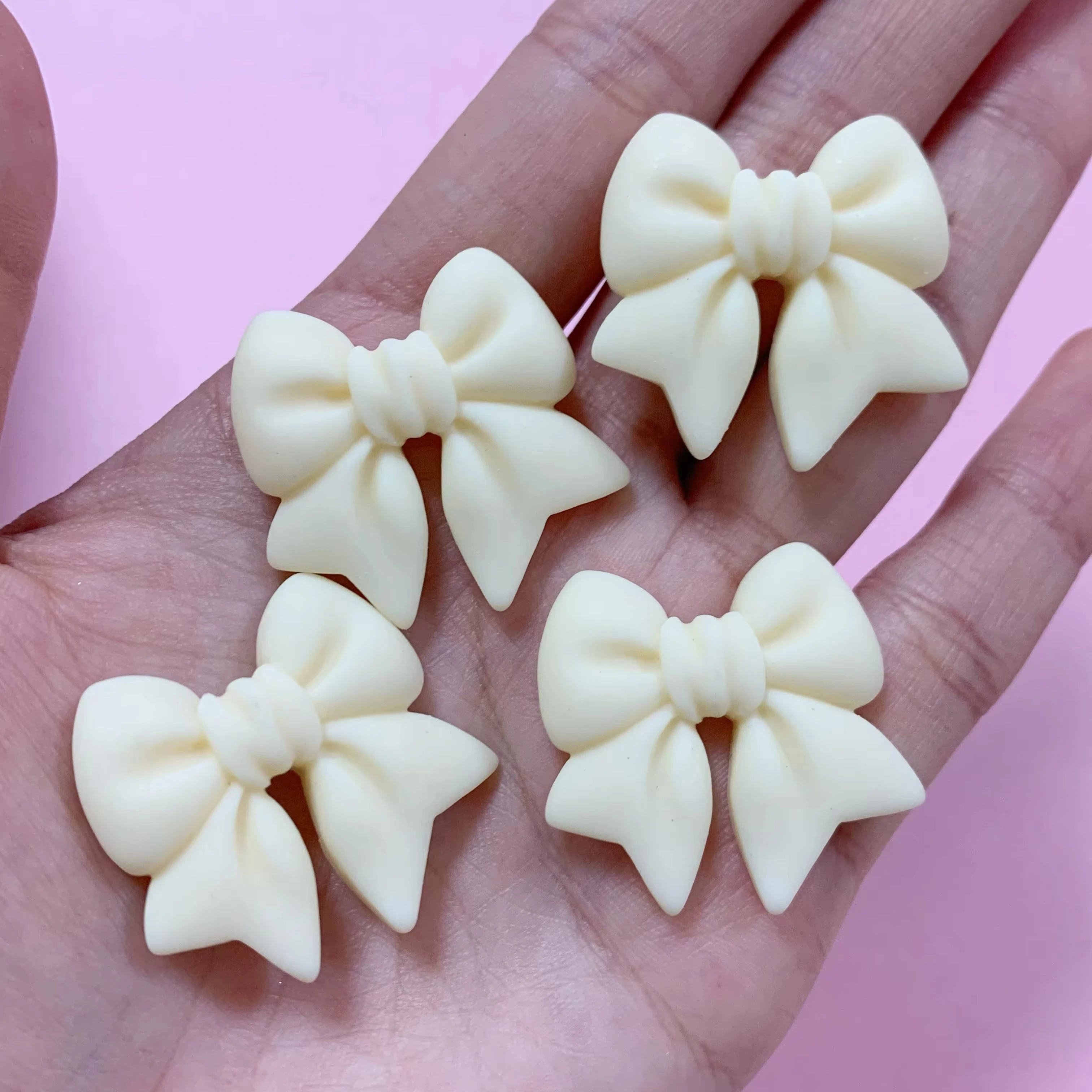 10 قطعة Kawaii y2K بلون الوردي الوردي الأحمر القوس زخرفة الراتنج فراشة اكسسوارات غير المرغوب فيه جراب هاتف مرآة سماعة الزينة