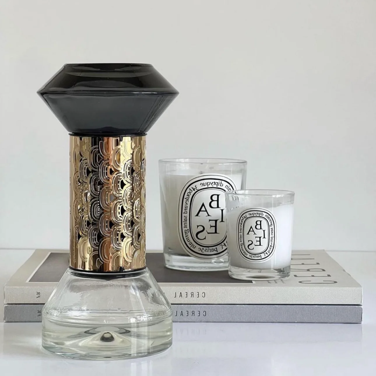 Diptyques Hourglass Diffuser B - Luxury Lifestyle Items 评论和价格