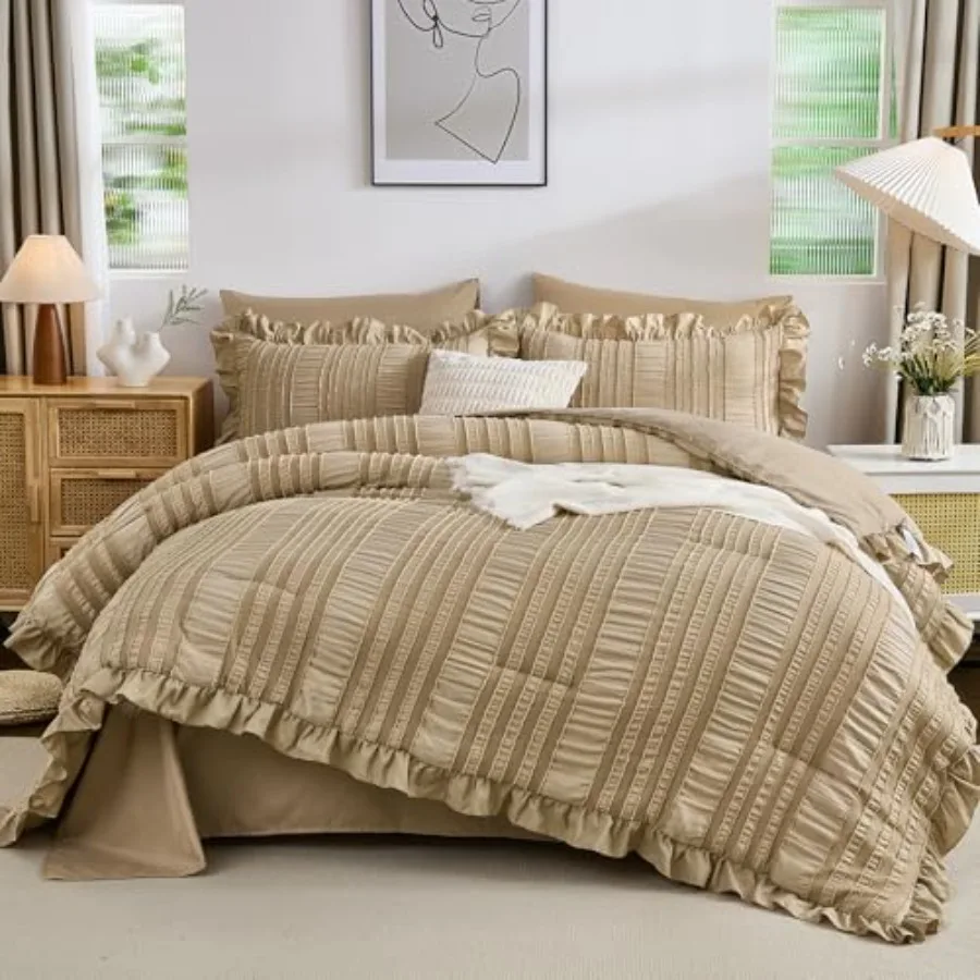 Cute Ruffle Comforter Set for Bed in a Bag
