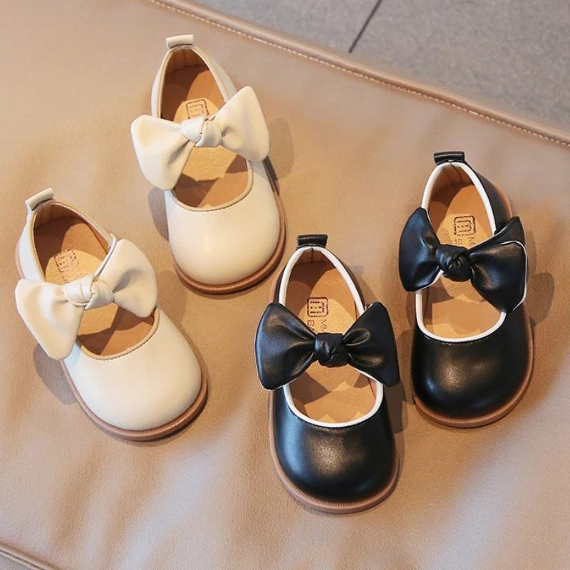 

Кожаные туфли для девочек Bean2026Весеннее новое корейское издание, детские туфли на плоской подошве, повседневные удобные лоферы для девочек, универсальная кожаная обувь в стиле ретро с бантом